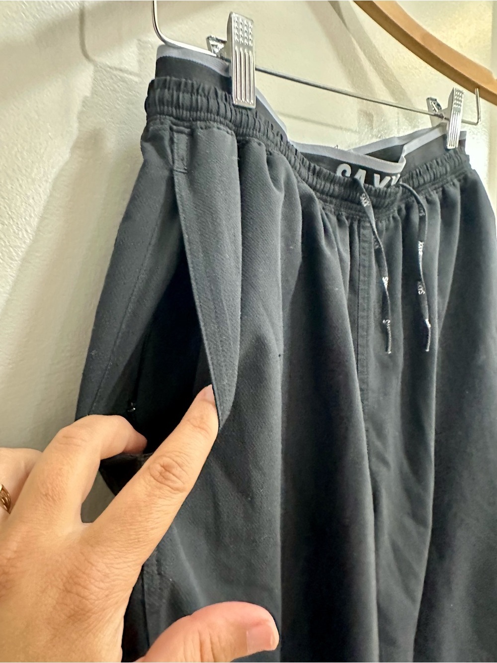 SAXX Men’s Athletic Black Shorts Size XL - Picture 4 of 9